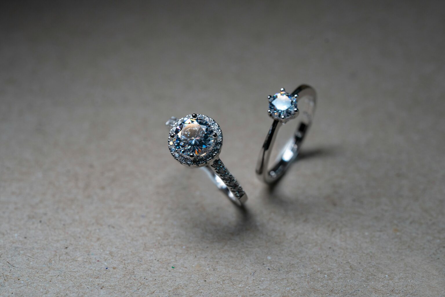 What to Consider When Buying an Engagement Ring